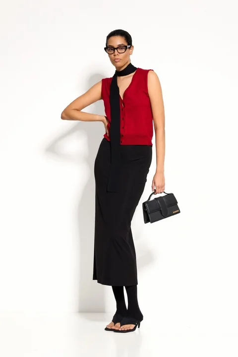 Жилет вязаный 55690